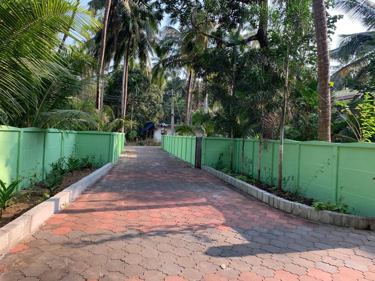 Airavatham Apartments Guruvāyūr Exterior foto